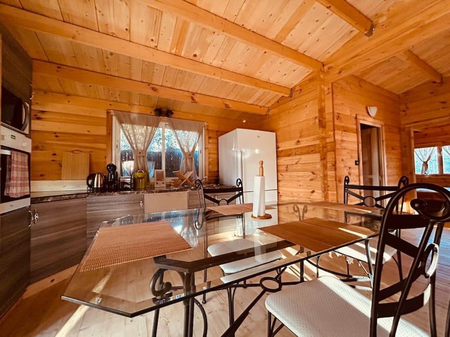 Chalet Bois Jacuzzi Bessan Esterno foto